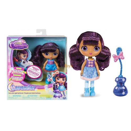 Little Charmers, 8" bambola  Lavender Doll with Light Up Broom con scopa che si illumina