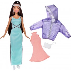 Barbie Fashionistas Sporty Chic - con Un Secondo Look Incluso, FJF71 di Mattel