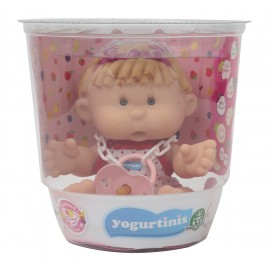 Yogurtinis Barattolo con Bambola Profumata, 20 cm, Mary Cherry Gusto Ciliegia di Giochi Preziosi 